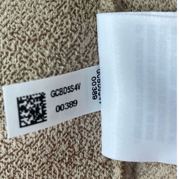 American Eagle Faux Fur Shacket - NWT- Size XS - Picture 9 of 9